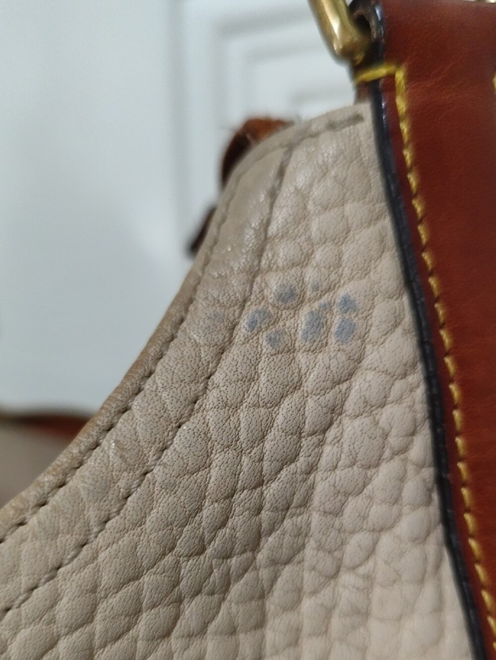 Dooney & Bourke Cream Pebbled Leather Shoulder Bag with Brown Trim - Picture 3 of 16